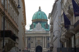 ingresso hofburg  vienna